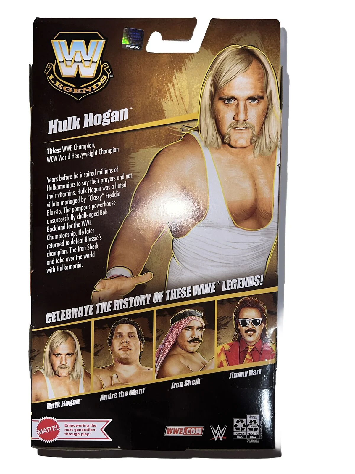 Signed WWE Elite Collection Series 21 Legends Hulk Hogan Action Figure - Image 2